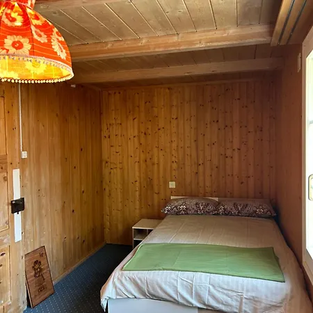 Montes Apartmán