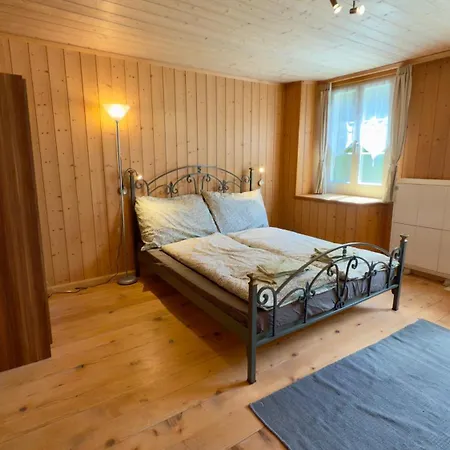 Montes Appartement *